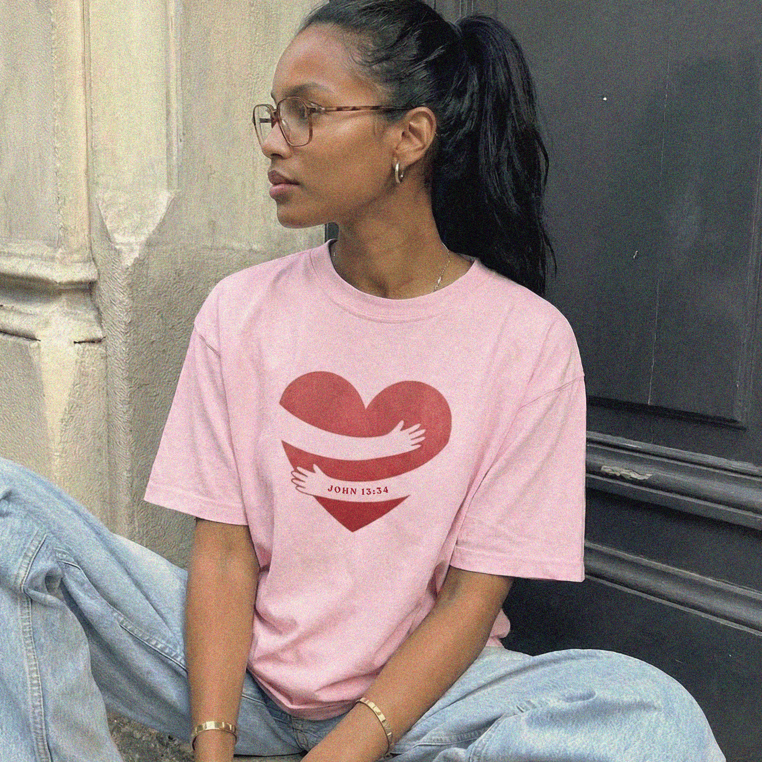 Mercy & More T-Shirt Blossom / S Heart Hug Heavyweight Tee